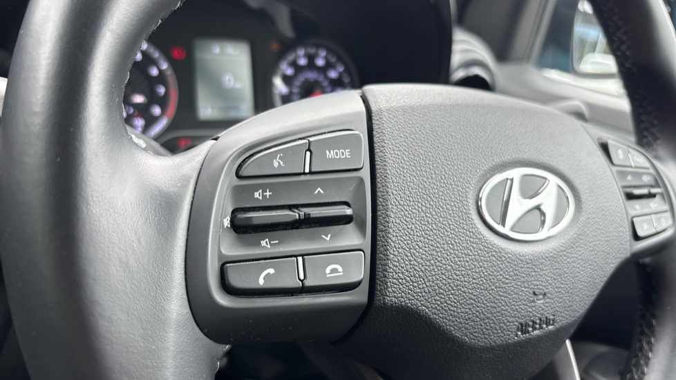 Hyundai i10 1.0 MPi SE Connect 5dr Petrol Hatchback - Image 46