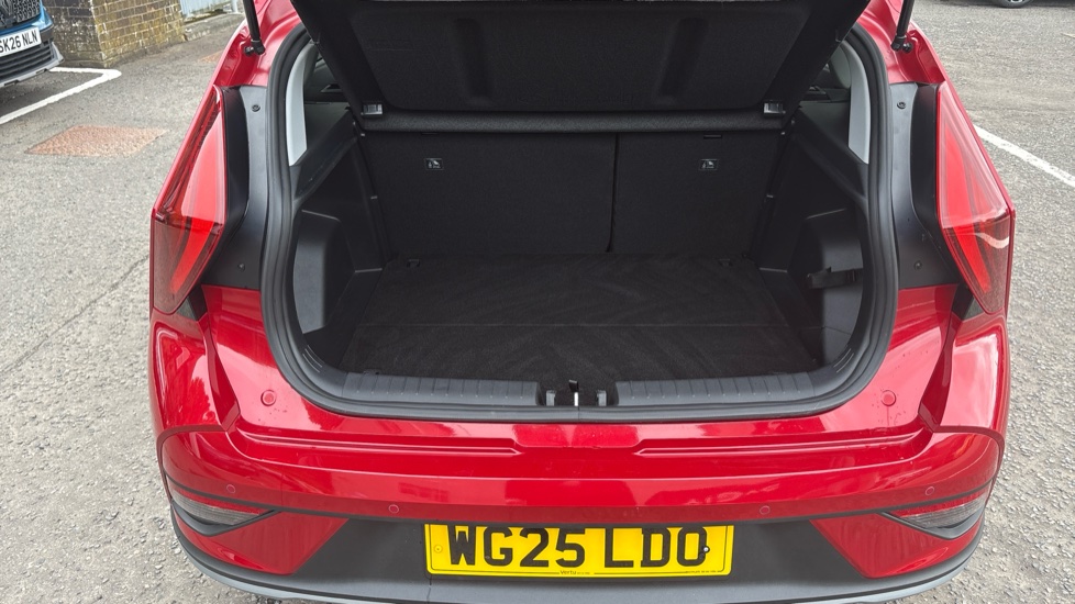 Hyundai BAYON 1.0 TGDi Premium 5dr Petrol Hatchback - Image 4