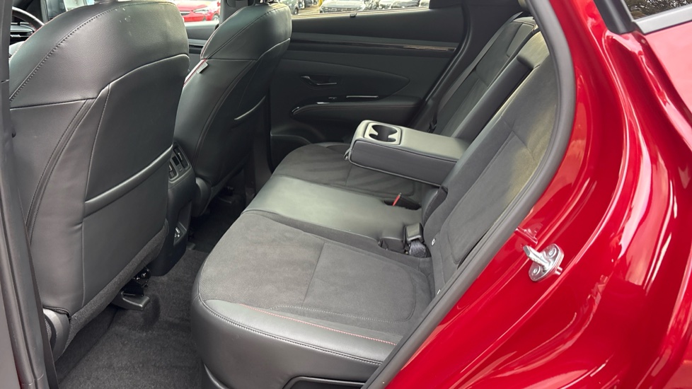 Hyundai TUCSON 1.6 TGDi Hybrid 230 N Line S 5dr 2WD Auto Hybrid Estate - Image 16