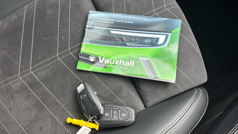 Vauxhall Grandland 1.2 Turbo Ultimate 5dr Petrol Hatchback - Image 19