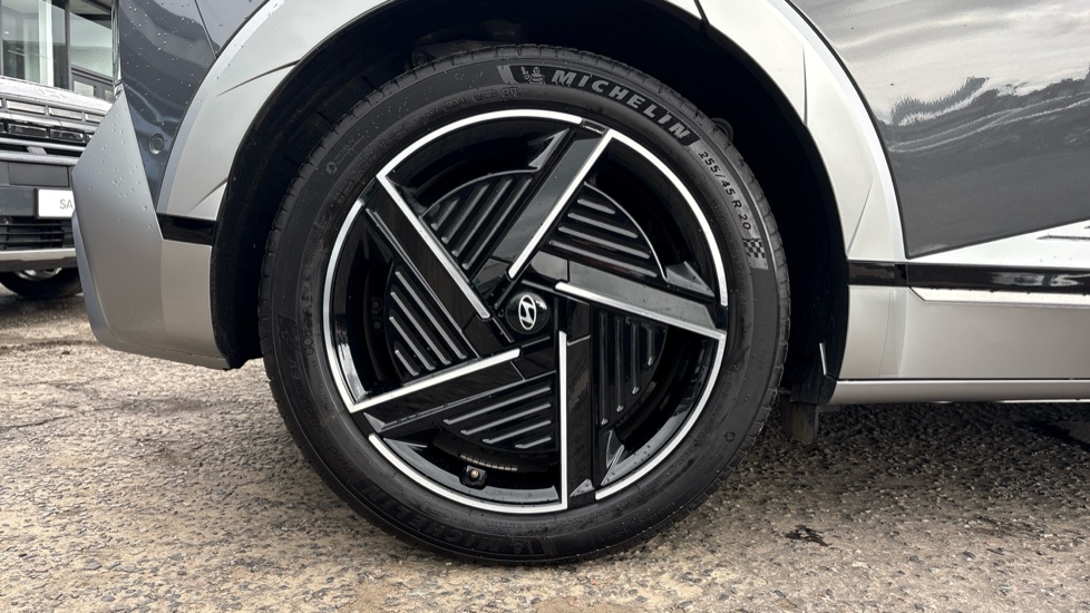 Hyundai IONIQ 5 168kW Ultimate 84 kWh 5dr Auto [Tech Max/Vision] Electric Hatchback - Image 7