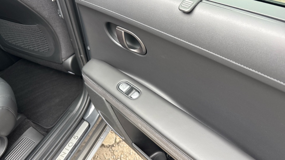 Hyundai IONIQ 5 168kW Ultimate 84 kWh 5dr Auto [Tech Max/Vision] Electric Hatchback - Image 22