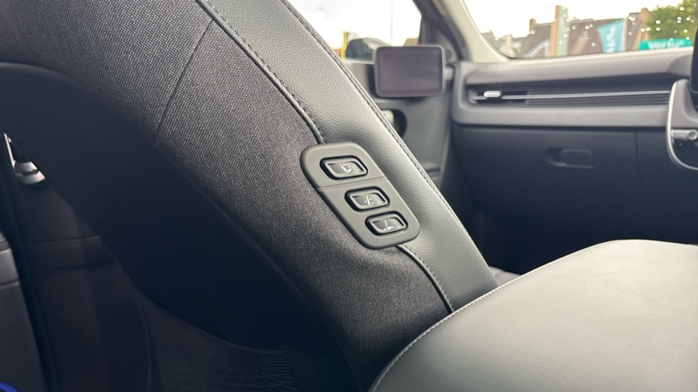 Hyundai IONIQ 5 168kW Ultimate 84 kWh 5dr Auto [Tech Max/Vision] Electric Hatchback - Image 28