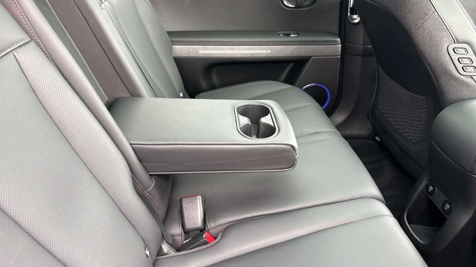 Hyundai IONIQ 5 168kW Ultimate 84 kWh 5dr Auto [Tech Max/Vision] Electric Hatchback - Image 31