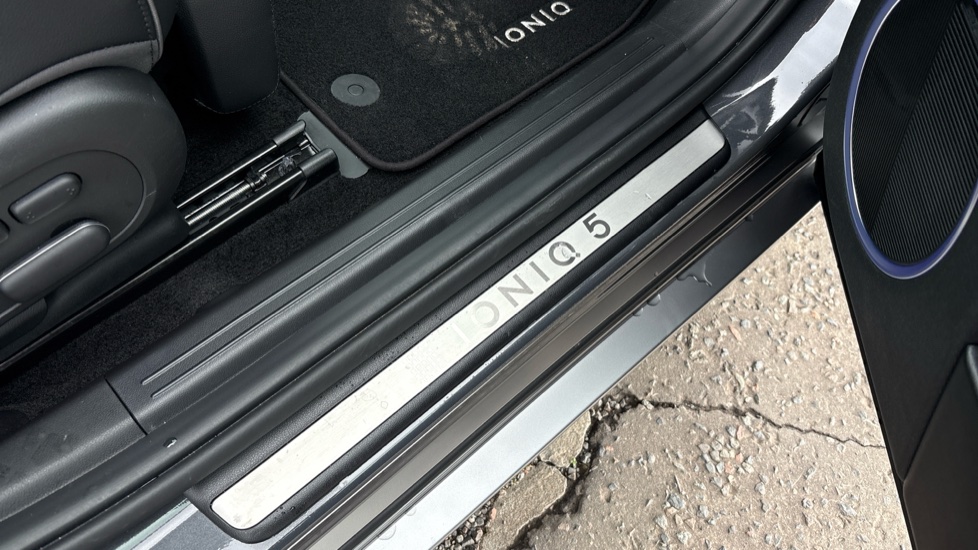 Hyundai IONIQ 5 168kW Ultimate 84 kWh 5dr Auto [Tech Max/Vision] Electric Hatchback - Image 34