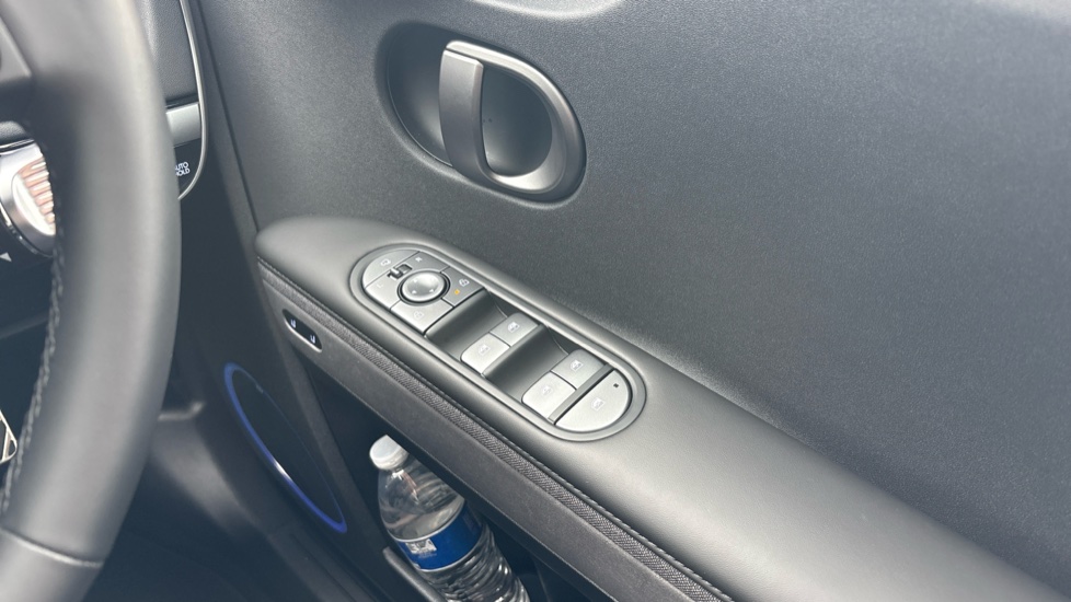 Hyundai IONIQ 5 168kW Ultimate 84 kWh 5dr Auto [Tech Max/Vision] Electric Hatchback - Image 41