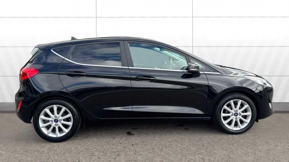 Ford Fiesta 1.0 EcoBoost 95 Titanium 5dr Petrol Hatchback - Image 5
