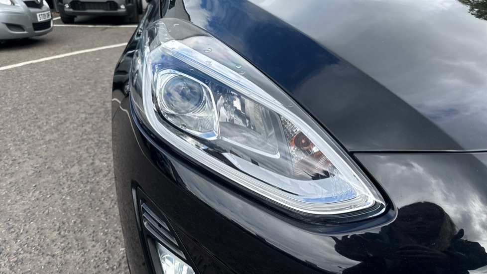 Ford Fiesta 1.0 EcoBoost 95 Titanium 5dr Petrol Hatchback - Image 23