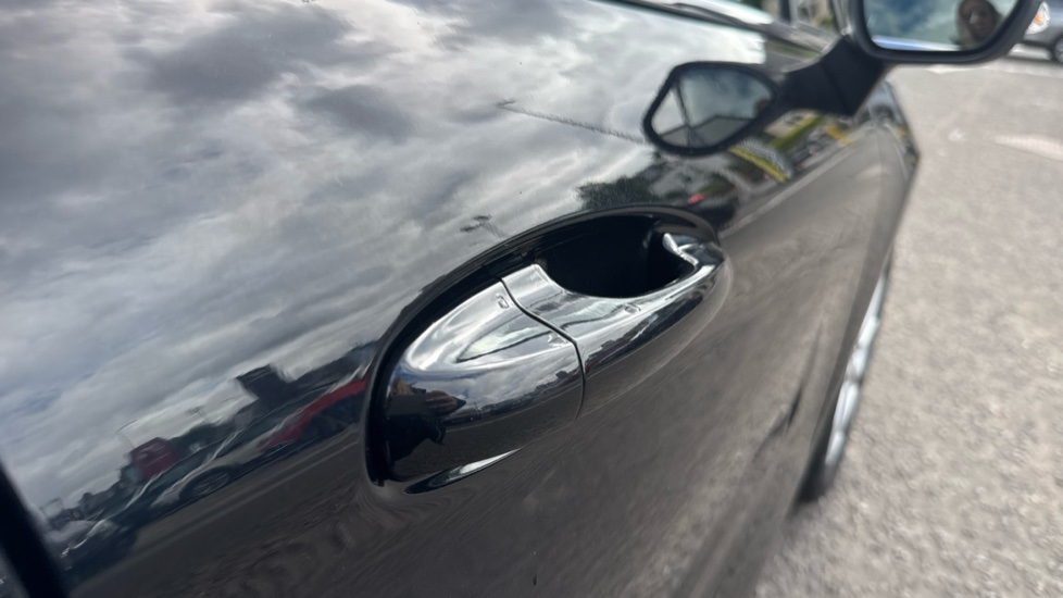 Ford Fiesta 1.0 EcoBoost 95 Titanium 5dr Petrol Hatchback - Image 28
