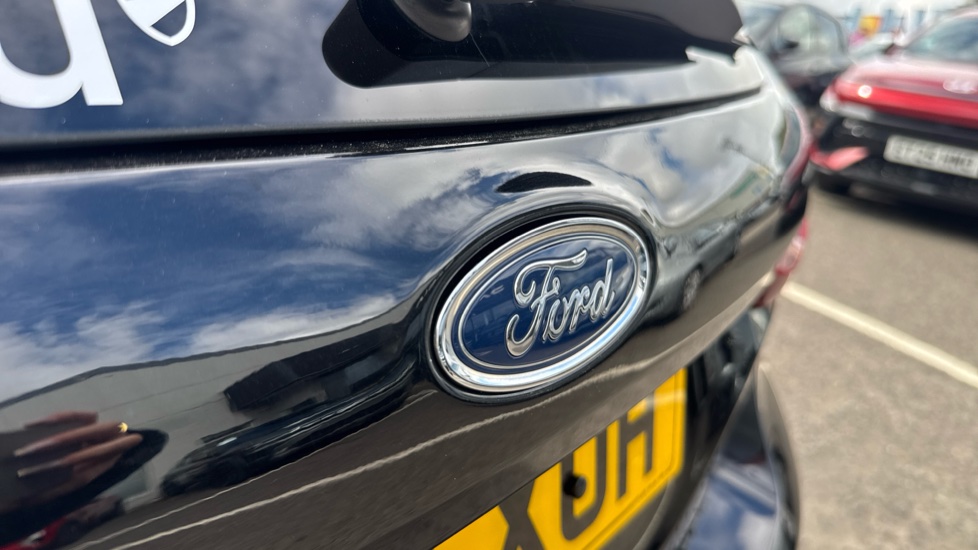Ford Fiesta 1.0 EcoBoost 95 Titanium 5dr Petrol Hatchback - Image 32