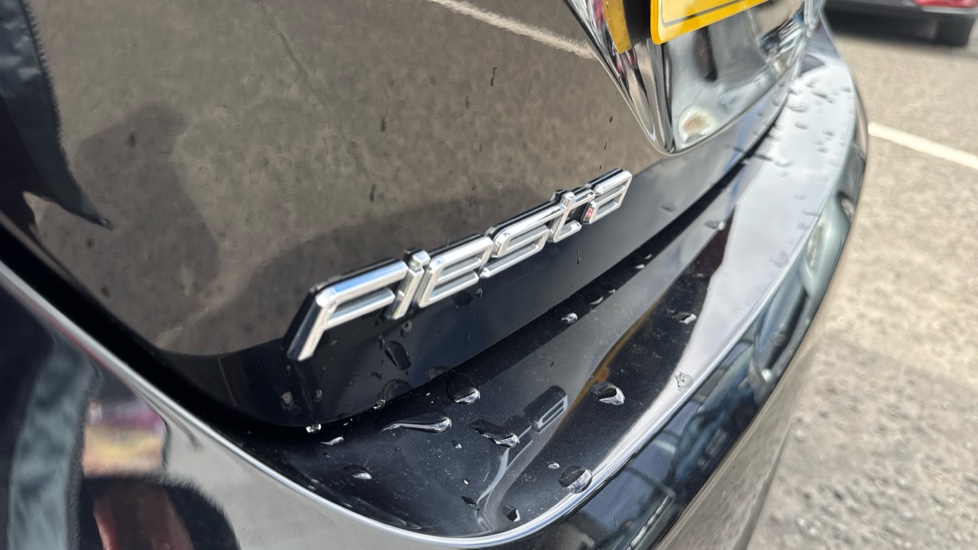 Ford Fiesta 1.0 EcoBoost 95 Titanium 5dr Petrol Hatchback - Image 33