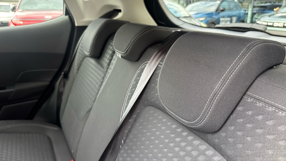 Ford Fiesta 1.0 EcoBoost 95 Titanium 5dr Petrol Hatchback - Image 38