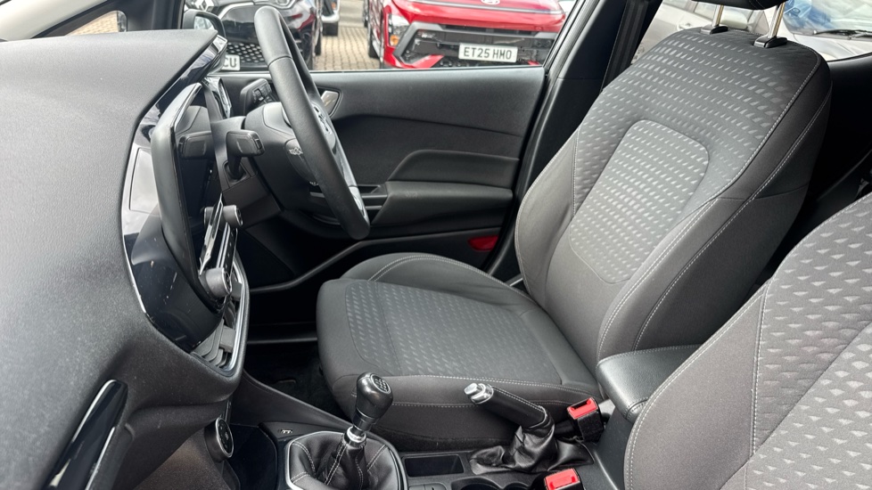 Ford Fiesta 1.0 EcoBoost 95 Titanium 5dr Petrol Hatchback - Image 42