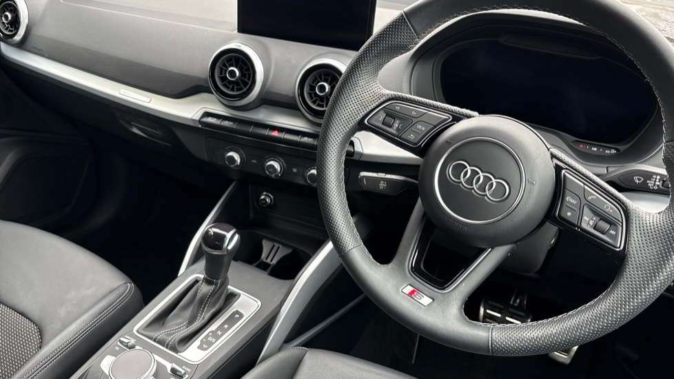 Audi Q2 35 TFSI S Line 5dr S Tronic Petrol Estate - Image 14