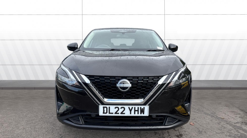 Nissan Qashqai 1.3 DiG-T MH 158 Acenta Premium 5dr Xtronic Petrol Hatchback - Image 3