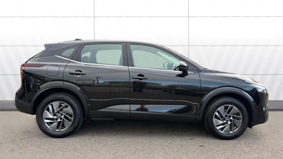 Nissan Qashqai 1.3 DiG-T MH 158 Acenta Premium 5dr Xtronic Petrol Hatchback - Image 5