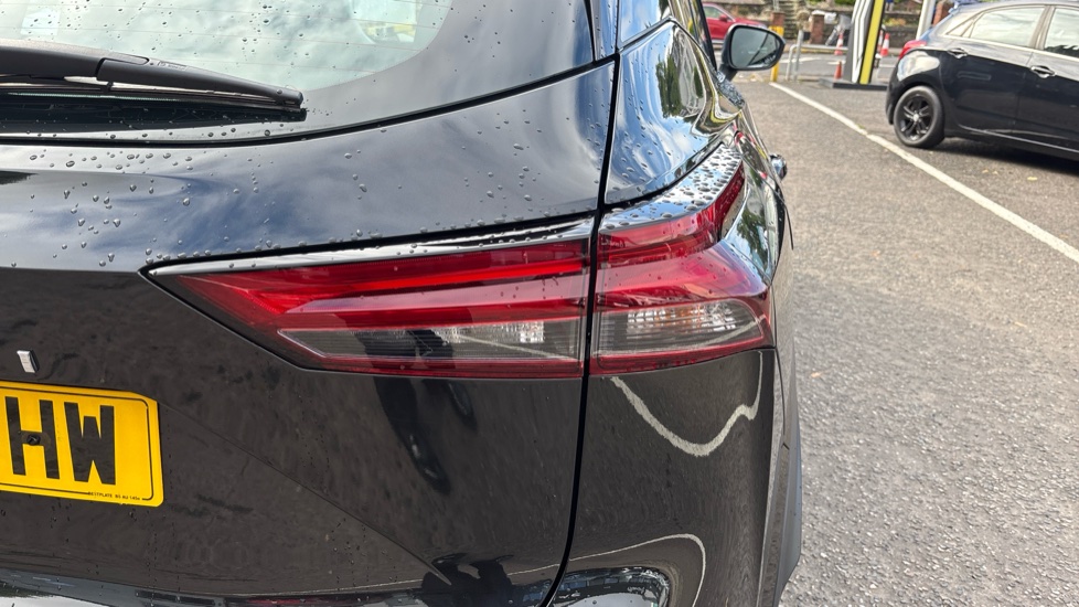 Nissan Qashqai 1.3 DiG-T MH 158 Acenta Premium 5dr Xtronic Petrol Hatchback - Image 35
