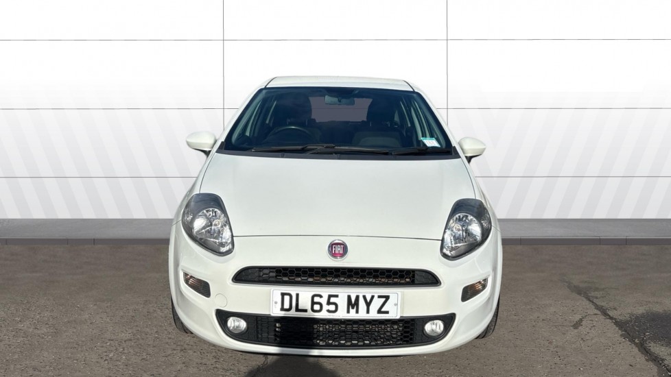 Fiat Punto 1.4 Easy+ 5dr Petrol Hatchback - Image 3