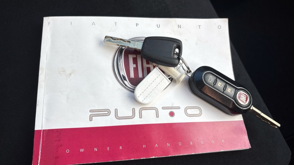 Fiat Punto 1.4 Easy+ 5dr Petrol Hatchback - Image 19