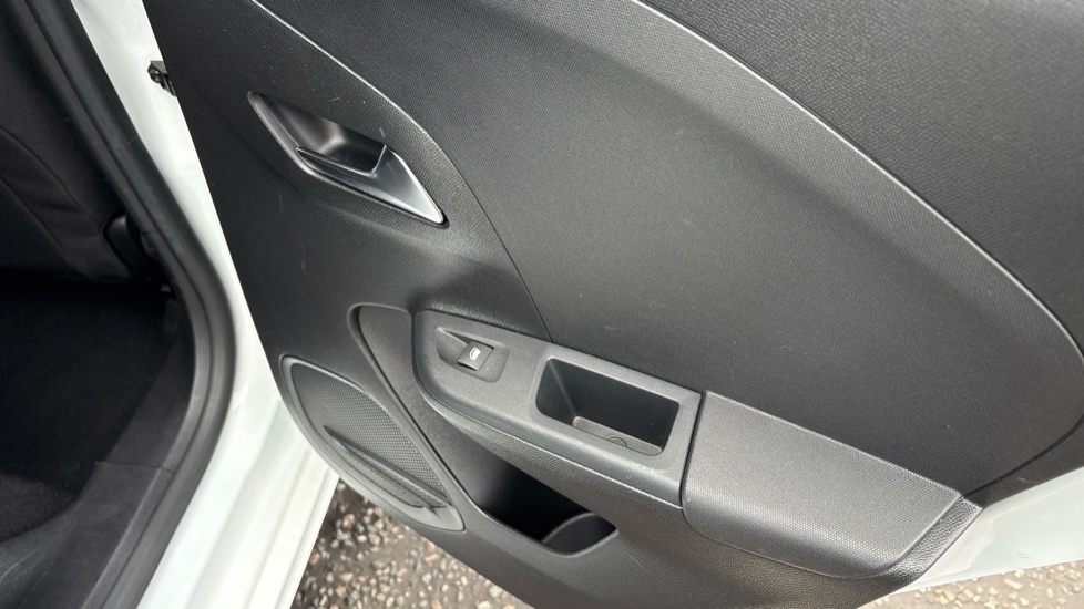 Vauxhall Corsa 1.2 Turbo SRi Nav Premium 5dr Petrol Hatchback - Image 27
