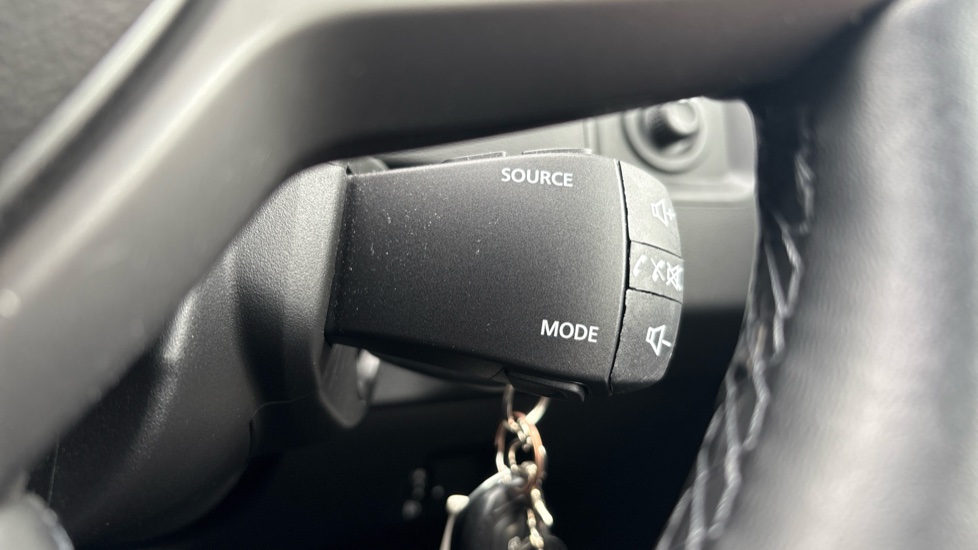 Dacia Duster 1.0 TCe 90 Expression 5dr Petrol Estate - Image 42