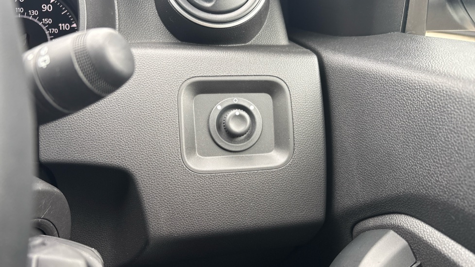 Dacia Duster 1.0 TCe 90 Expression 5dr Petrol Estate - Image 44