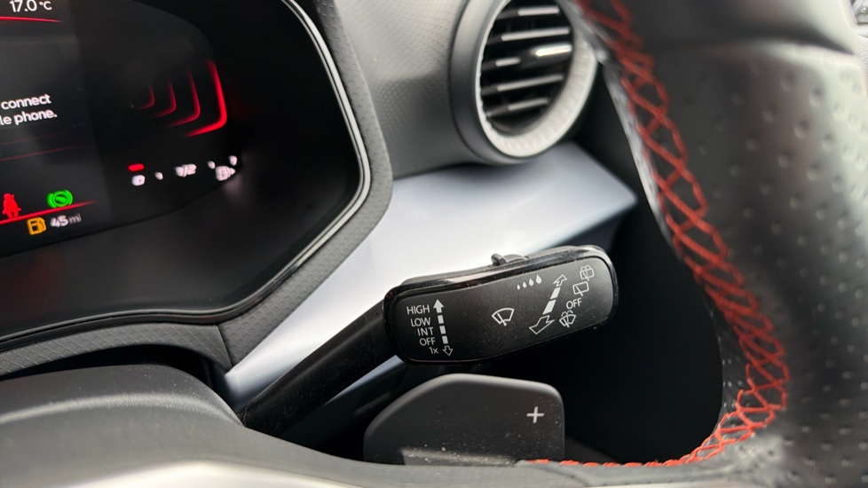 SEAT Arona 1.0 TSI 110 FR 5dr DSG Petrol Hatchback - Image 35