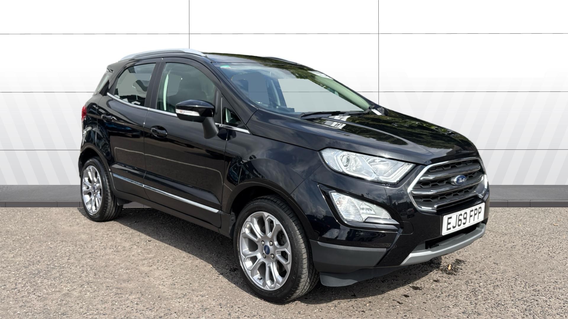 Ford Ecosport listing photo