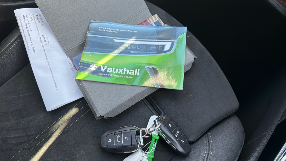Vauxhall Crossland 1.5 Turbo D Ultimate Nav 5dr Diesel Hatchback - Image 19