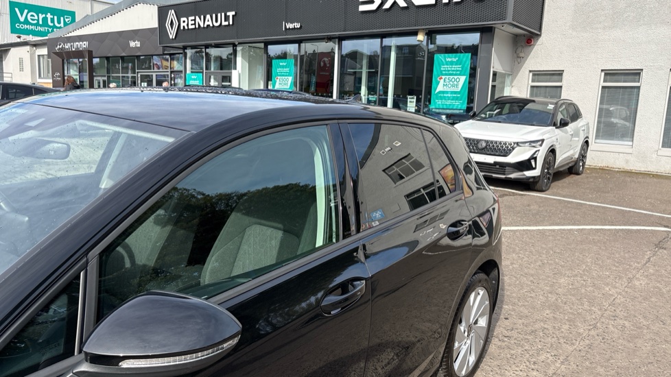Volkswagen Golf 1.5 TSI 150 Match 5dr Petrol Hatchback - Image 26