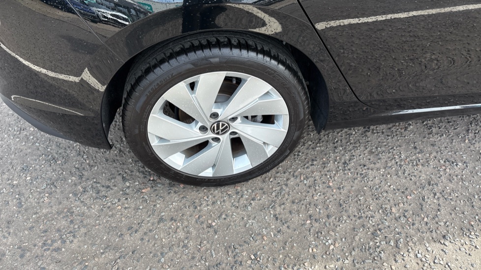 Volkswagen Golf 1.5 TSI 150 Match 5dr Petrol Hatchback - Image 37