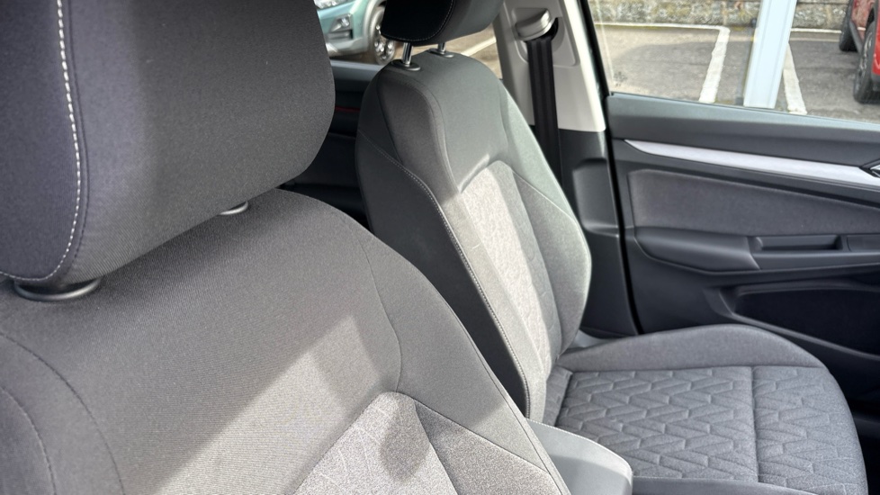 Volkswagen Golf 1.5 TSI 150 Match 5dr Petrol Hatchback - Image 44