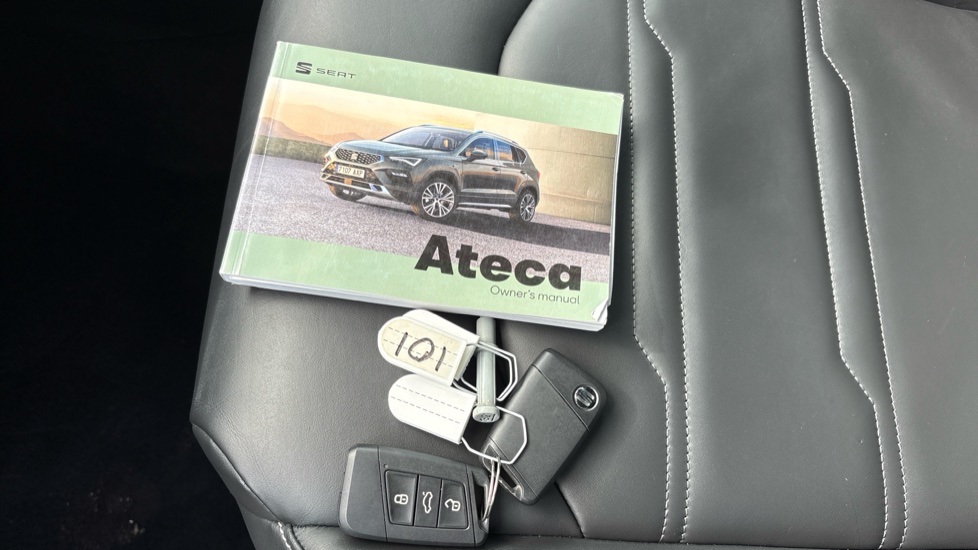 SEAT Ateca 1.5 TSI EVO Xperience Lux 5dr DSG Petrol Estate - Image 19