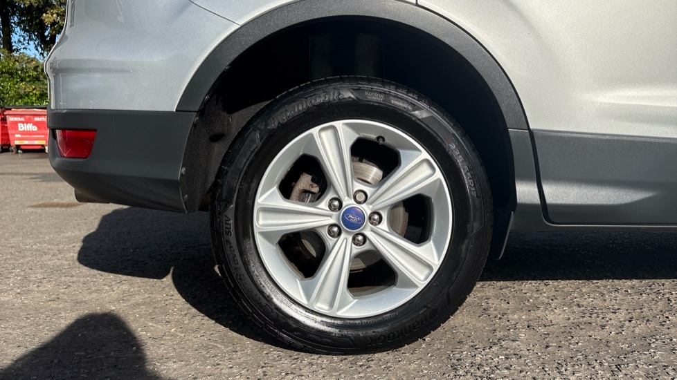 Ford Kuga 2.0 TDCi 150 Zetec 5dr 2WD Diesel Estate - Image 7