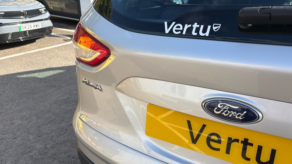 Ford Kuga 2.0 TDCi 150 Zetec 5dr 2WD Diesel Estate - Image 22