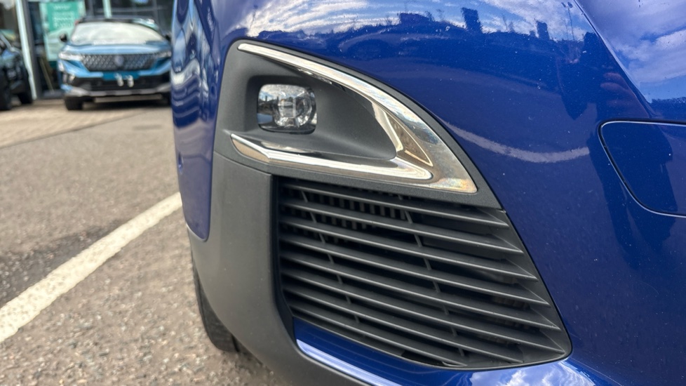 Peugeot 3008 2.0 BlueHDi GT Line 5dr Diesel Estate - Image 23