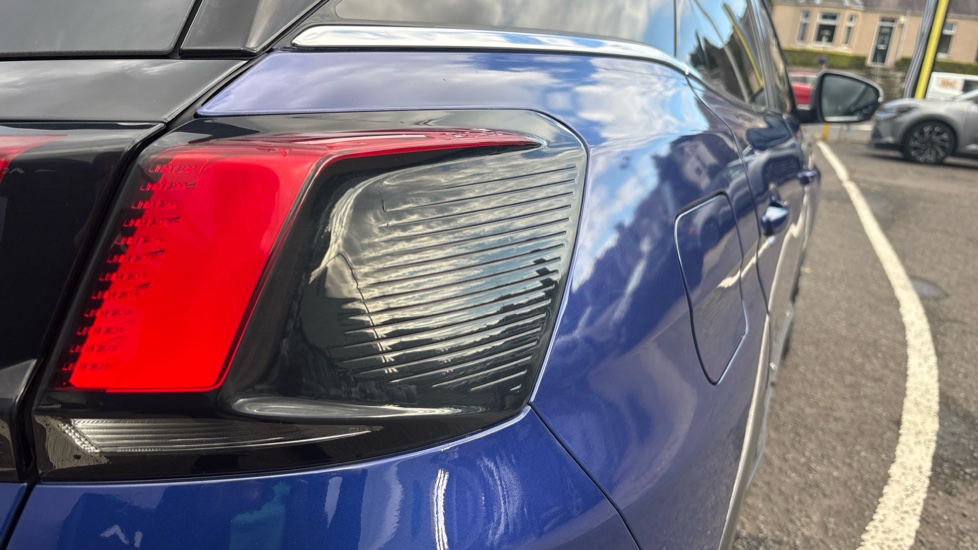Peugeot 3008 2.0 BlueHDi GT Line 5dr Diesel Estate - Image 34