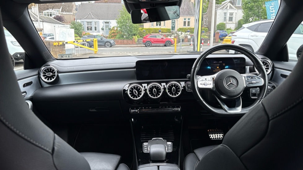 Mercedes-Benz CLA 220d AMG Line Premium Plus 5dr Tip Auto Diesel Estate - Image 10