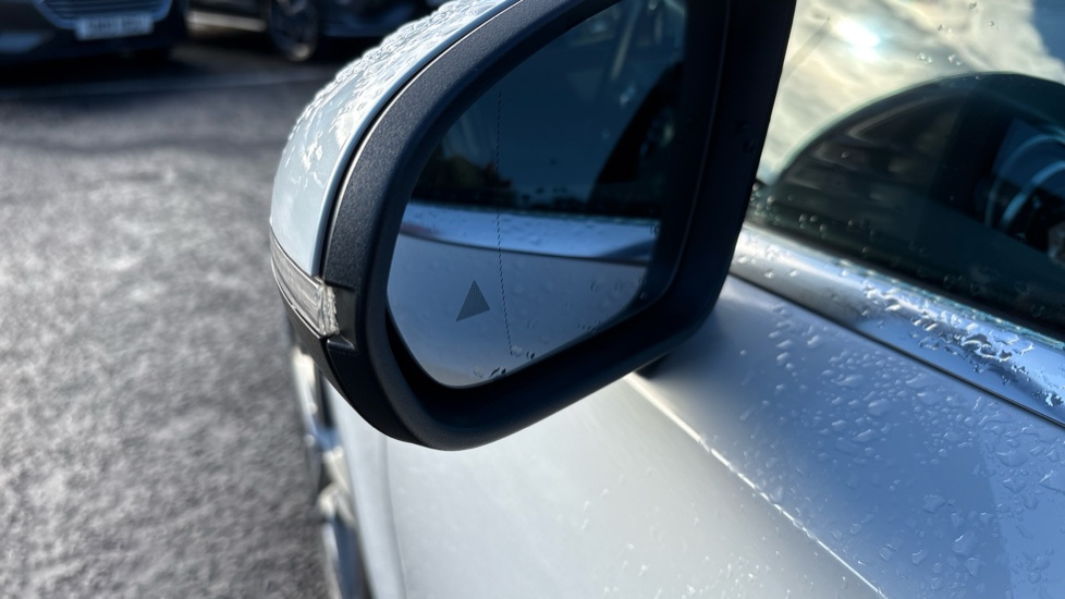Mercedes-Benz A-Class A200d AMG Line Premium 4dr Auto Diesel Saloon - Image 28
