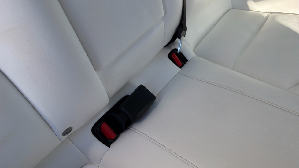 Tesla Model 3 Long Range AWD 4dr Auto Electric Saloon - Image 17
