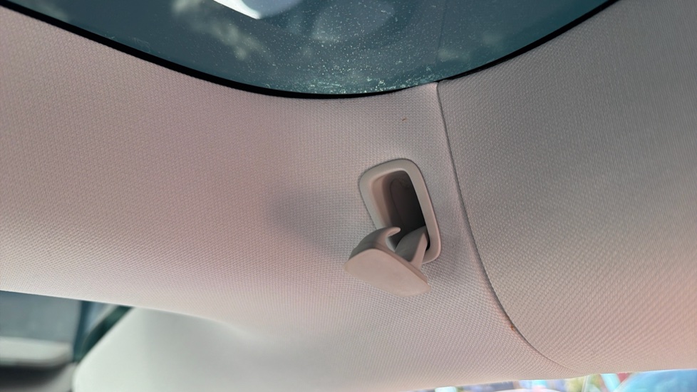Tesla Model 3 Long Range AWD 4dr Auto Electric Saloon - Image 37