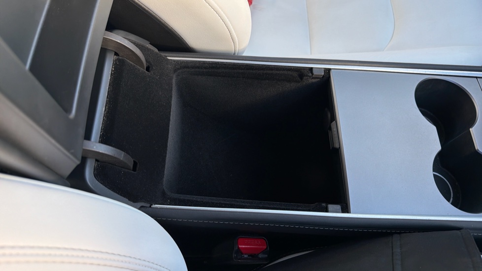Tesla Model 3 Long Range AWD 4dr Auto Electric Saloon - Image 51