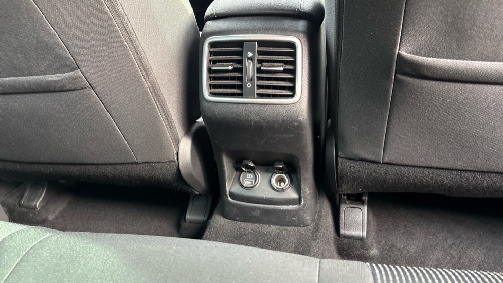 Kia Sportage 1.6 GDi ISG 2 5dr Petrol Estate - Image 39