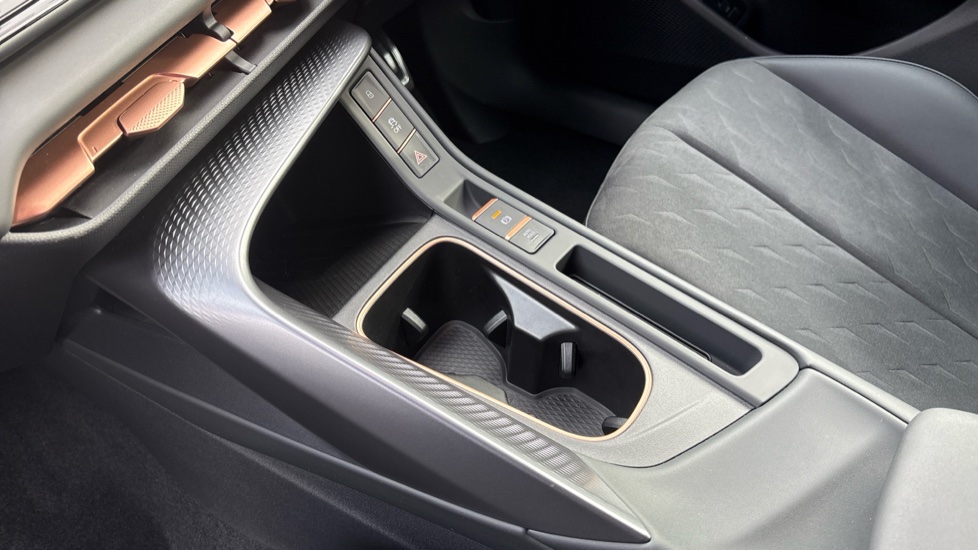 CUPRA Terramar 1.5 eTSI 150 V2 5dr DSG Petrol Hatchback - Image 13