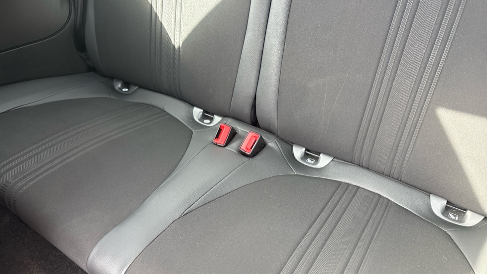 Fiat 500 1.0 Mild Hybrid Sport 3dr Petrol Hatchback - Image 17
