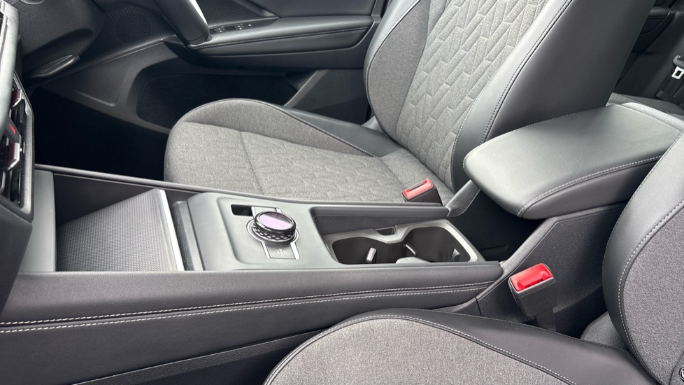 Volkswagen Tiguan 1.5 eTSI 150 Life Launch Edition 5dr DSG Petrol Estate - Image 61