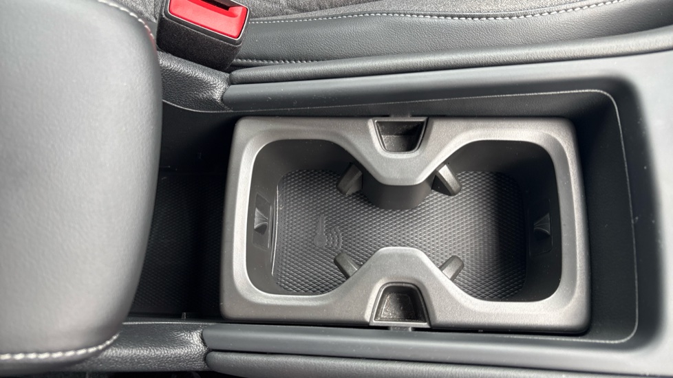 Volkswagen Tiguan 1.5 eTSI 150 Life Launch Edition 5dr DSG Petrol Estate - Image 75