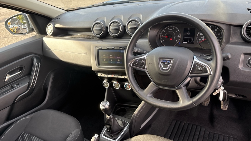 Dacia Duster 1.5 Blue dCi Comfort 5dr Diesel Estate - Image 11