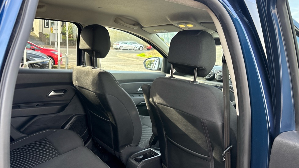 Dacia Duster 1.5 Blue dCi Comfort 5dr Diesel Estate - Image 37