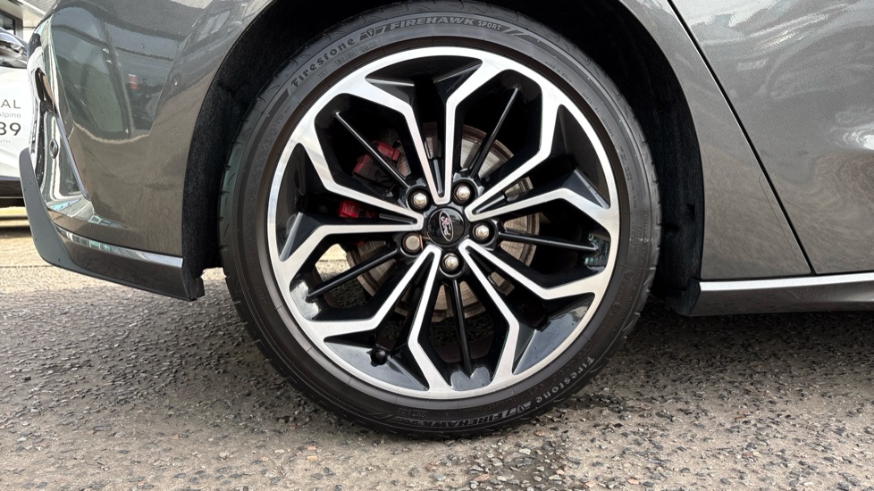 Ford Focus 1.0 EcoBoost 125 ST-Line X 5dr Petrol Hatchback - Image 7